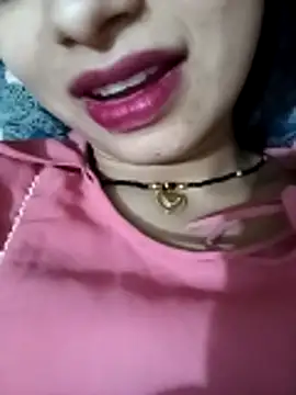 Snapshot of Rashmika_Mandana chatting on May 7, 2026, 8:25 pm Rashmika Mandana online show from May 7, 2026, 8:25 pm