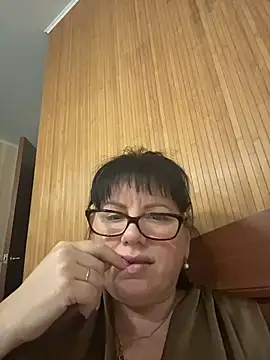 Snapshot of expensive_lady chatting on February 28, 2026, 5:47 pm expensive lady online show from February 28, 2026, 5:47 pm