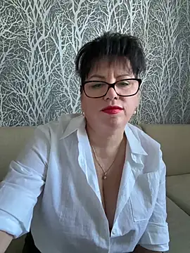 Snapshot of expensive_lady chatting on March 11, 2026, 10:32 am expensive lady online show from March 11, 2026, 10:32 am