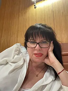 Snapshot of expensive_lady chatting on May 26, 2026, 6:15 pm expensive lady online show from May 26, 2026, 6:15 pm