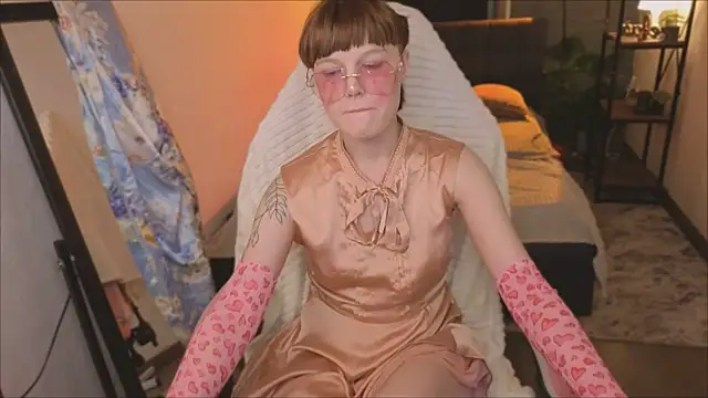 Snapshot of _DreamLuna1_ chatting on February 27, 2026, 1:00 pm DreamLuna1 online show from February 27, 2026, 1:00 pm