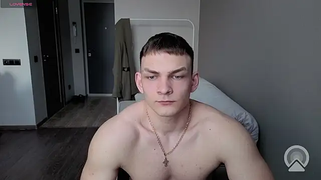 sweet boyss  online show from March 29, 2026, 2:28 pm