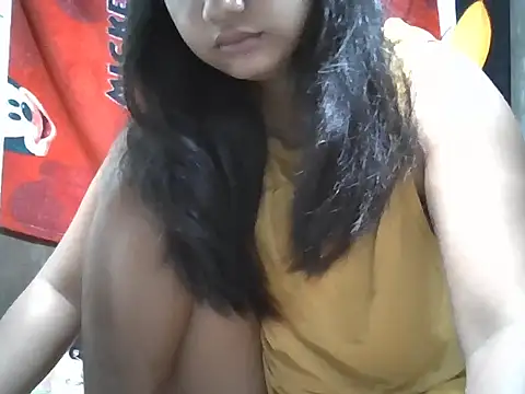 Flowerbebe online show from February 25, 2026, 10:41 pm