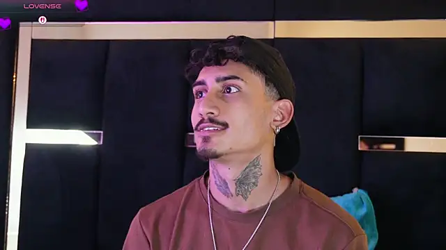 Dark Eros  online show from March 2, 2026, 7:32 pm