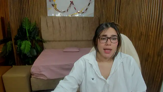 Isiis tay online show from March 25, 2026, 4:02 pm