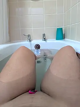 Bwildside online show from April 7, 2026, 6:41 pm