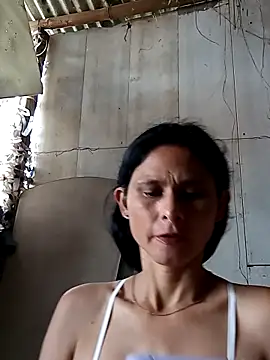 yuliitza4 online show from March 8, 2026, 12:53 pm