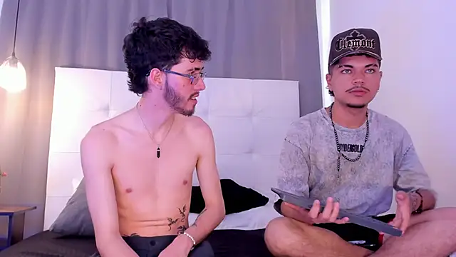 Jason 23   online show from April 4, 2026, 7:22 pm