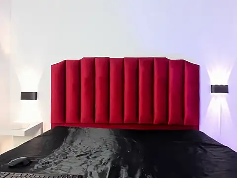 Snapshot of AnyParkert chatting on February 28, 2026, 7:15 pm AnyParkert online show from February 28, 2026, 7:15 pm