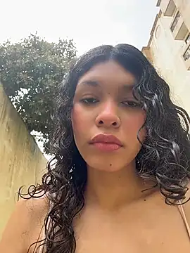 Sophiemoo  online show from July 5, 2026, 2:46 pm