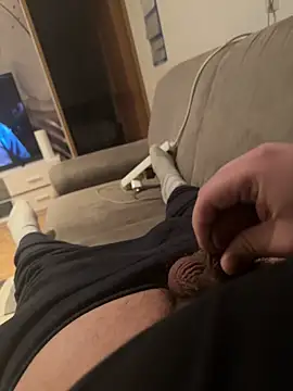 Snapshot of harke_11 chatting on March 8, 2026, 3:32 am harke 11 online show from March 8, 2026, 3:32 am