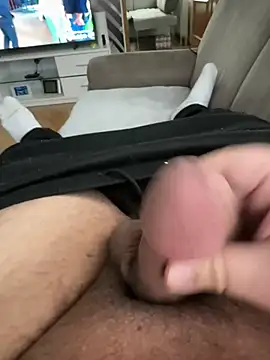 Snapshot of harke_11 chatting on April 10, 2026, 12:54 pm harke 11 online show from April 10, 2026, 12:54 pm