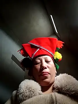 JenyLy68 online show from March 13, 2026, 1:23 am