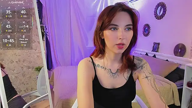 VittoriaNix online show from May 24, 2026, 5:07 pm