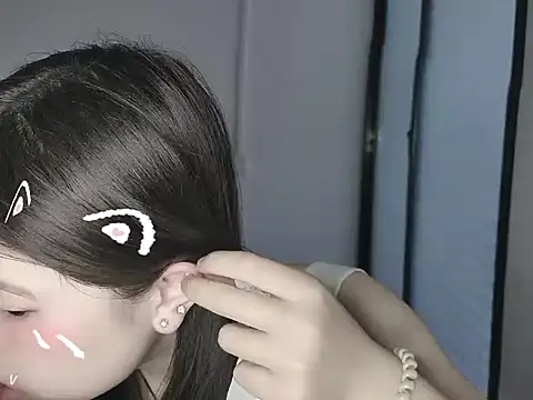 F-Yihao online show from March 9, 2026, 5:22 am