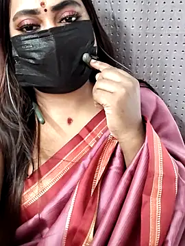 Snapshot of Cutie_Nila chatting on March 23, 2026, 5:22 am Cutie Nila online show from March 23, 2026, 5:22 am