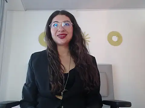 Julietaamado online show from March 25, 2026, 1:39 pm