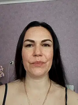 AmyLove471 online show from June 1, 2026, 2:19 pm