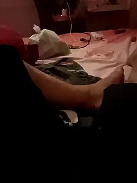 boythichlo99 online show from February 27, 2026, 4:29 pm