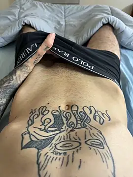 IamAlexei online show from April 19, 2026, 1:43 pm