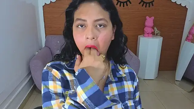 Snapshot of Kristen_black_T chatting on February 25, 2026, 9:24 pm Kristen black T online show from February 25, 2026, 9:24 pm