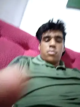 luis230436 online show from April 2, 2026, 1:03 am