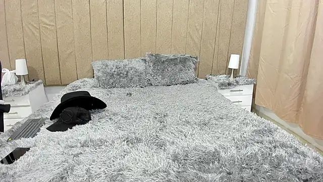 pipe hot04 online show from April 5, 2026, 3:47 am