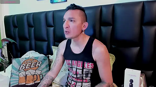 Mike Waters online show from April 9, 2026, 10:15 pm
