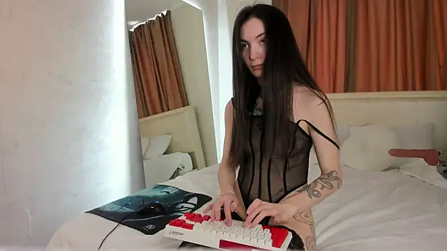 KaylaArt online show from March 4, 2026, 5:13 am