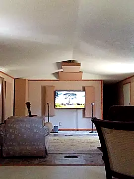 amazonwalrus online show from October 31, 2025, 5:36 pm