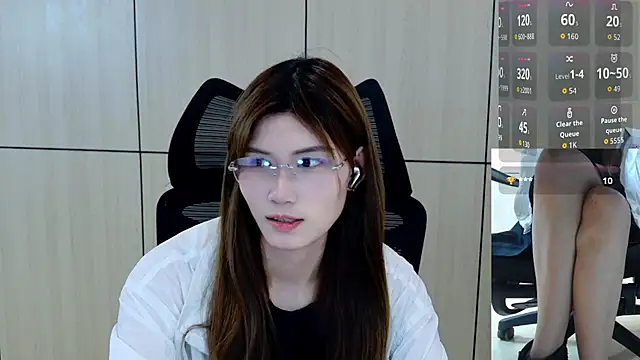Snapshot of zhen-68 chatting on July 29, 2026, 6:44 am zhen-68 online show from July 29, 2026, 6:44 am