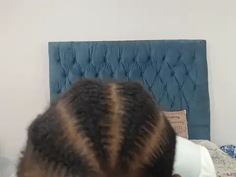 Snapshot of CooperHott chatting on February 27, 2026, 10:04 am CooperHott online show from February 27, 2026, 10:04 am