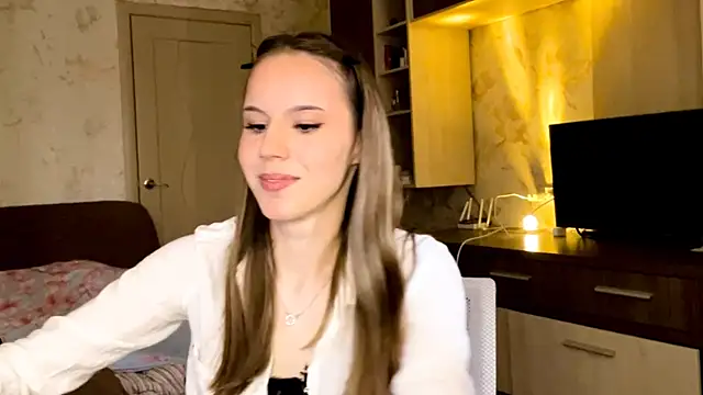 Snapshot of PrettyReal chatting on February 28, 2026, 8:04 am PrettyReal online show from February 28, 2026, 8:04 am