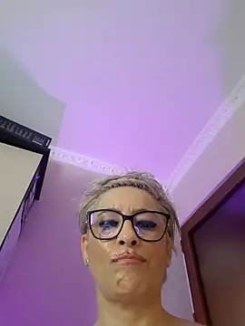 Snapshot of LunaBlaise chatting on May 15, 2026, 11:50 am LunaBlaise online show from May 15, 2026, 11:50 am