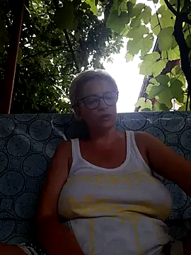 Snapshot of LunaBlaise chatting on June 27, 2026, 3:06 pm LunaBlaise online show from June 27, 2026, 3:06 pm