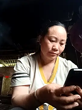 Lindxx-hot online show from April 2, 2026, 1:47 am