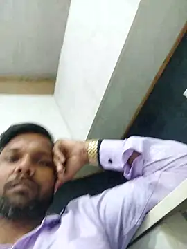 Snapshot of Rishikant-ku chatting on February 28, 2026, 6:47 am Rishikant-ku online show from February 28, 2026, 6:47 am