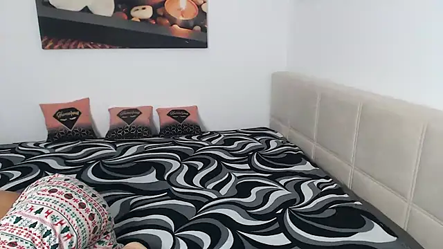 Snapshot of NickyHotXO chatting on March 19, 2026, 5:22 am NickyHotXO online show from March 19, 2026, 5:22 am