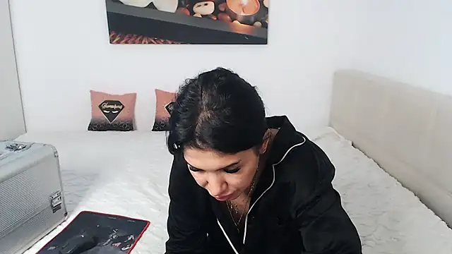 Snapshot of NickyHotXO chatting on March 24, 2026, 5:01 am NickyHotXO online show from March 24, 2026, 5:01 am