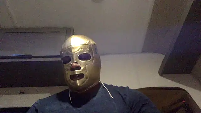 Snapshot of HotRod40 chatting on March 1, 2026, 12:51 pm HotRod40 online show from March 1, 2026, 12:51 pm