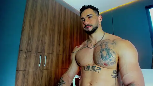 massimo visconti online show from April 13, 2026, 4:45 pm