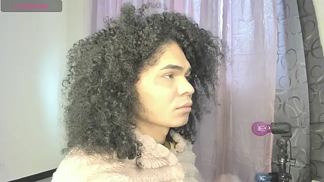 Snapshot of V-nus chatting on April 11, 2026, 3:16 pm V-nus online show from April 11, 2026, 3:16 pm