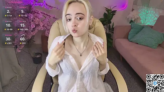 Bambi Bloom online show from April 3, 2026, 5:05 am