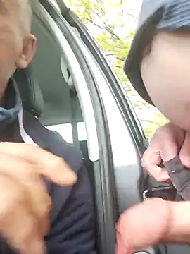 lui8181 online show from April 11, 2026, 3:49 pm