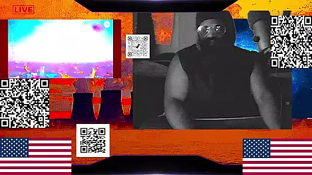 Snapshot of RussellTaylorLacy chatting on May 6, 2026, 5:57 am RussellTaylorLacy online show from May 6, 2026, 5:57 am