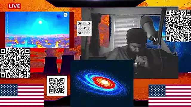 Snapshot of RussellTaylorLacy chatting on May 25, 2026, 9:59 am RussellTaylorLacy online show from May 25, 2026, 9:59 am