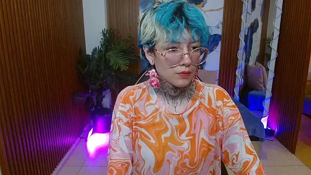 Lyra tay online show from April 16, 2026, 7:03 pm