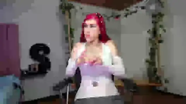 SaraLjordad online show from April 17, 2026, 7:28 pm