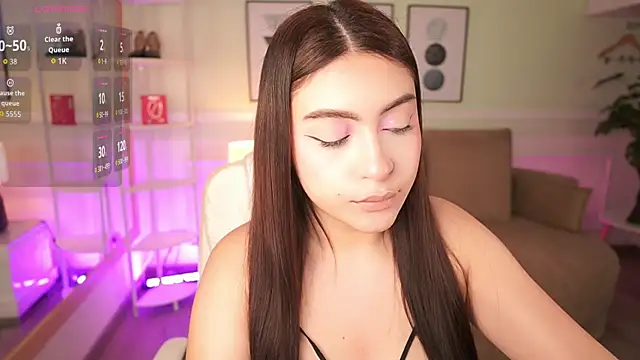 Snapshot of MandyCollins chatting on April 13, 2026, 11:37 am MandyCollins online show from April 13, 2026, 11:37 am