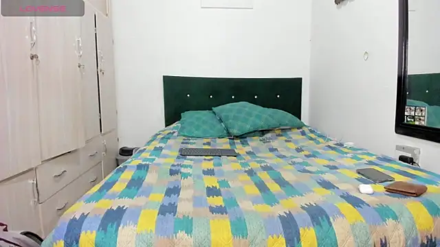 Snapshot of Jean_And_PaulXL chatting on March 28, 2026, 10:53 pm Jean And PaulXL online show from March 28, 2026, 10:53 pm